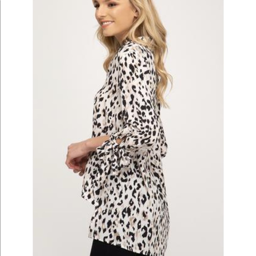 She and sky surplice top NWT